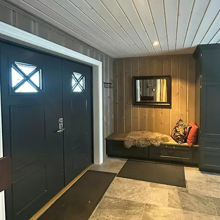 Сasa de vacaciones Newly Built At Skutuset At Golsfjellet Gol